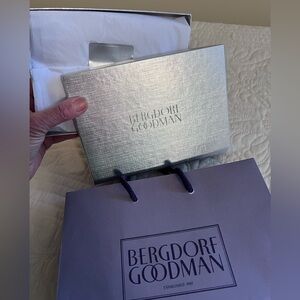 Bergdorf Goodman Box & Bag